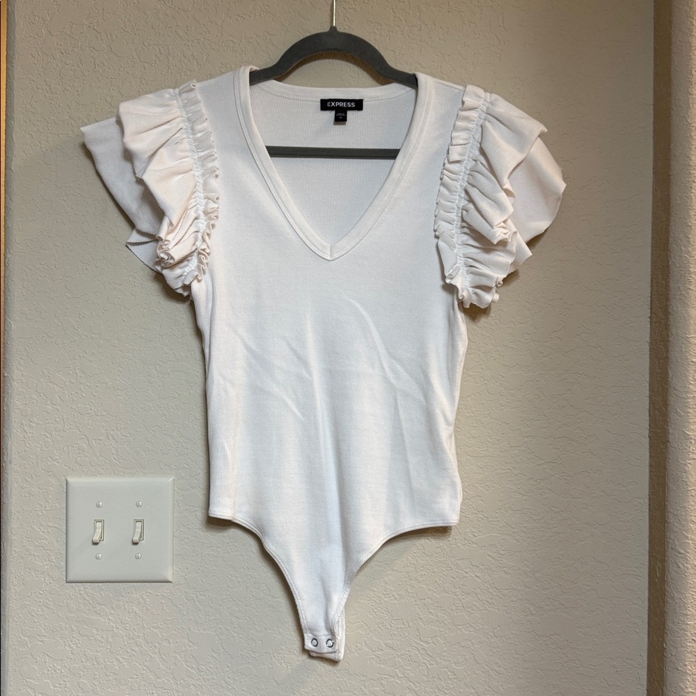 Express White Ruffle Sleeve Bodysuit Size M
